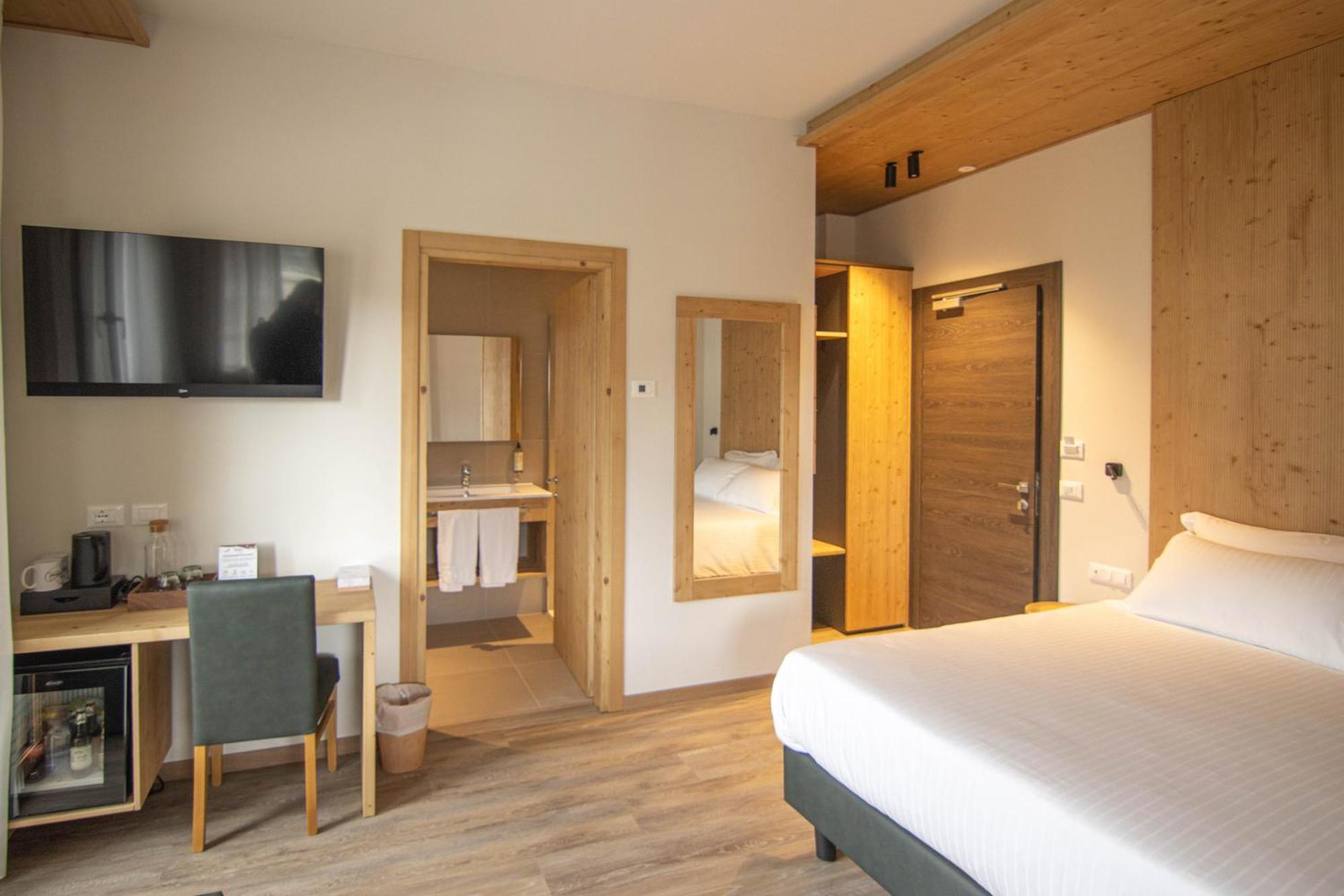 Chalet Cridola Dolomiti Experience Lorenzago Di Cadore Exterior photo