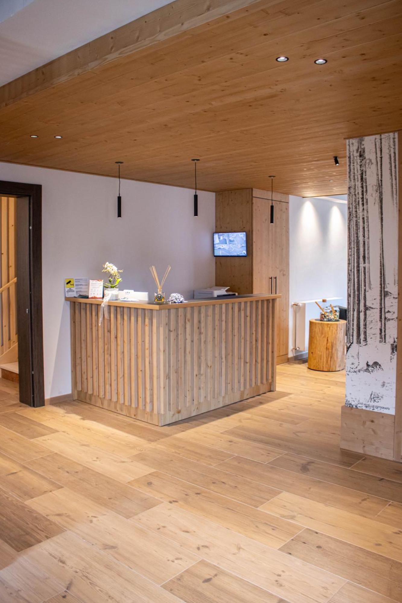 Chalet Cridola Dolomiti Experience Lorenzago Di Cadore Exterior photo