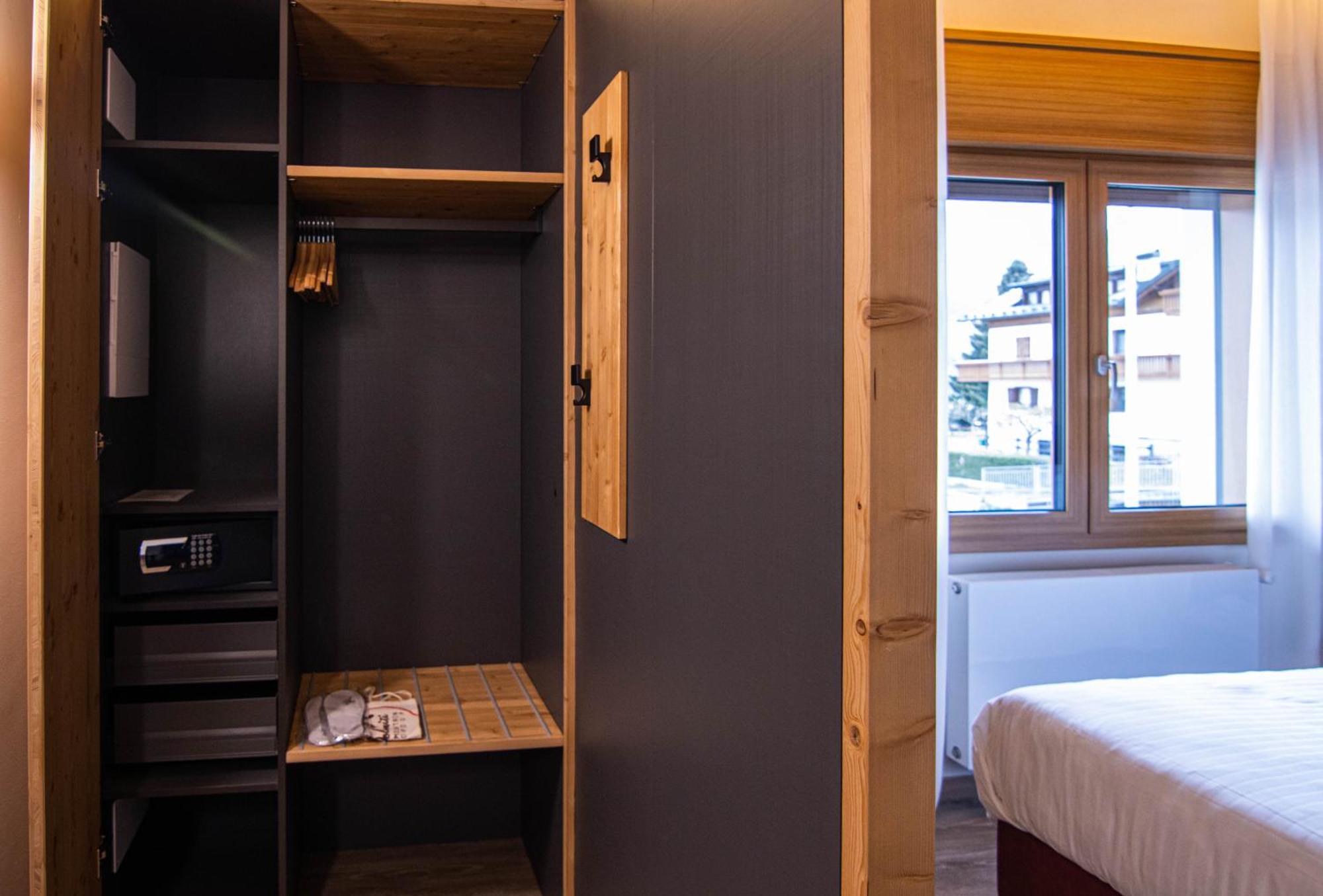 Chalet Cridola Dolomiti Experience Lorenzago Di Cadore Exterior photo